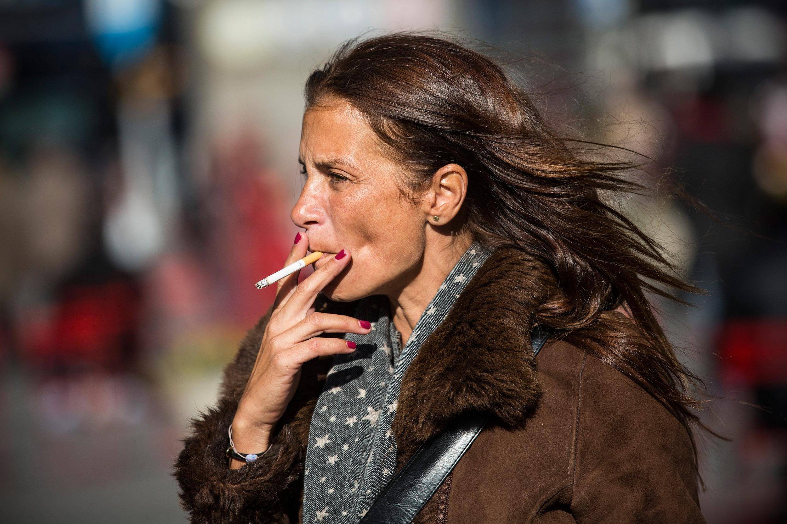 Великие женщины, которые курили: рассмотрим внимательно
