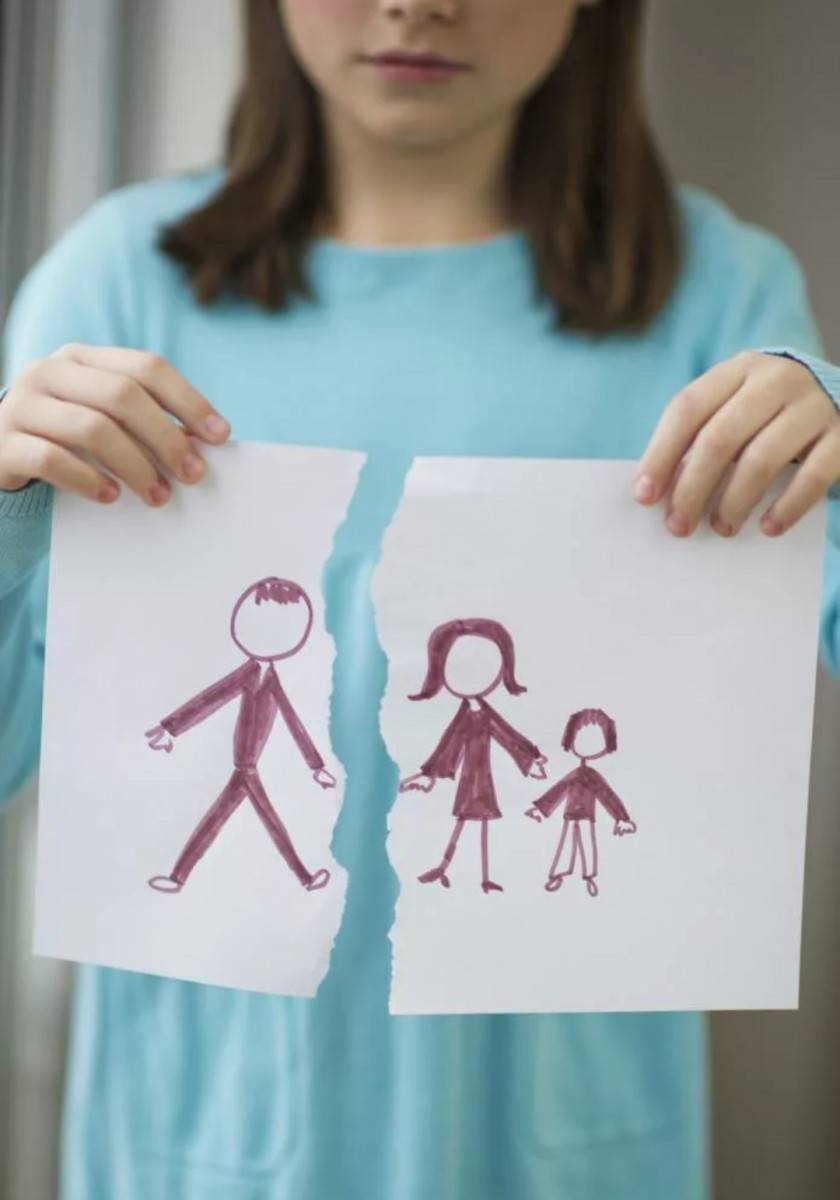 Как помочь ребенку пережить развод родителей?