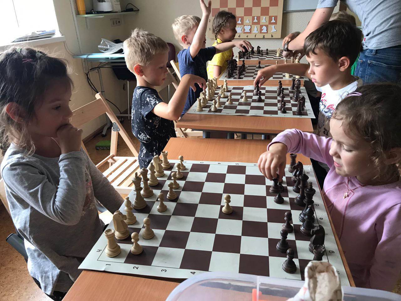 Chess up! school - онлайн-школа шахмат для детей
