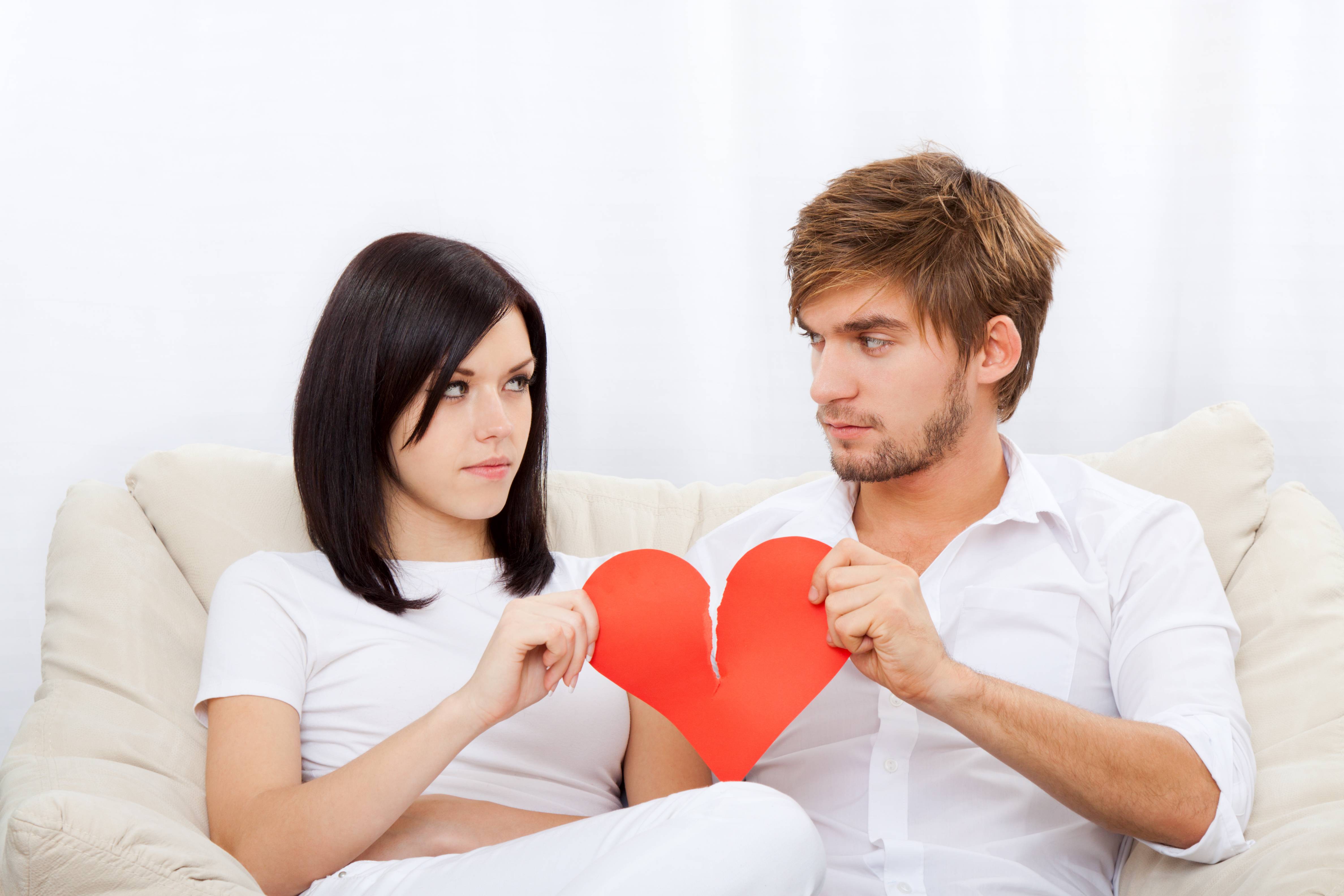 Что выбрать: несчастливый брак или развод? советы специалистов