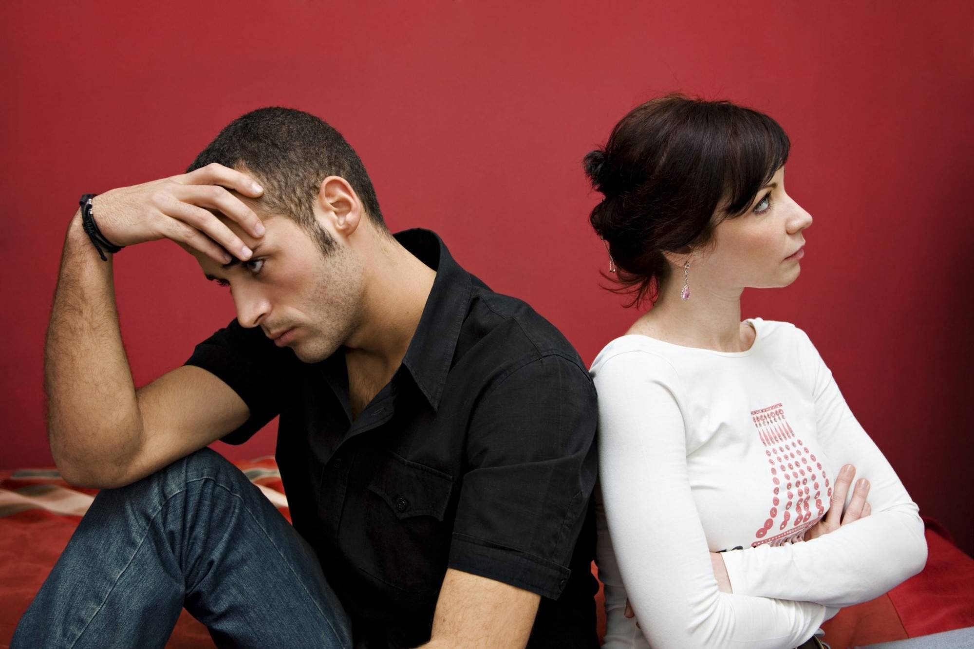 Учимся брать под контроль ссоры в отношениях: как к ним относиться и как правильно себя вести?