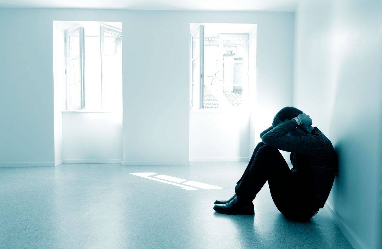 Депрессия от одиночества: как справиться и не впасть в депрессию | эволюционика