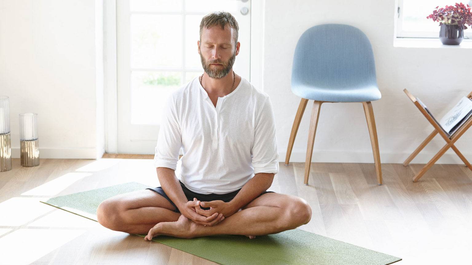 Польза медитации: 10 причин практиковать каждый день
