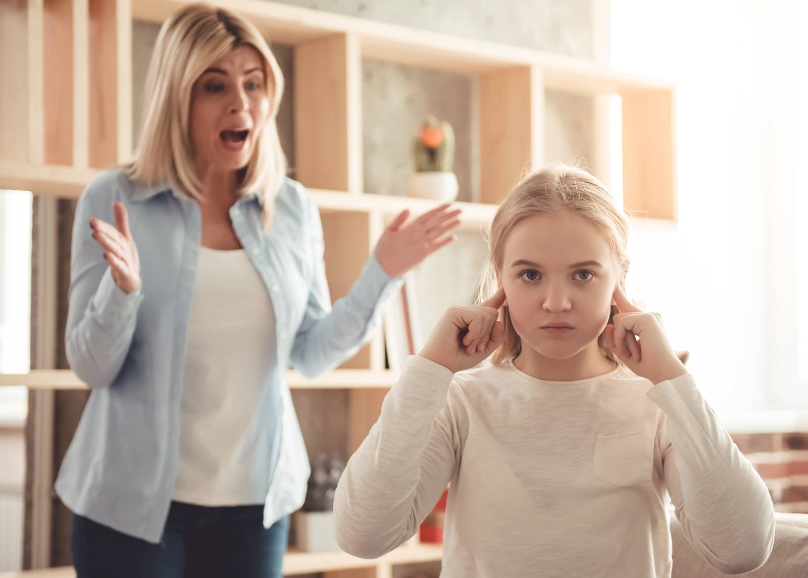 Как перестать кричать на ребёнка | ipsyholog.ru