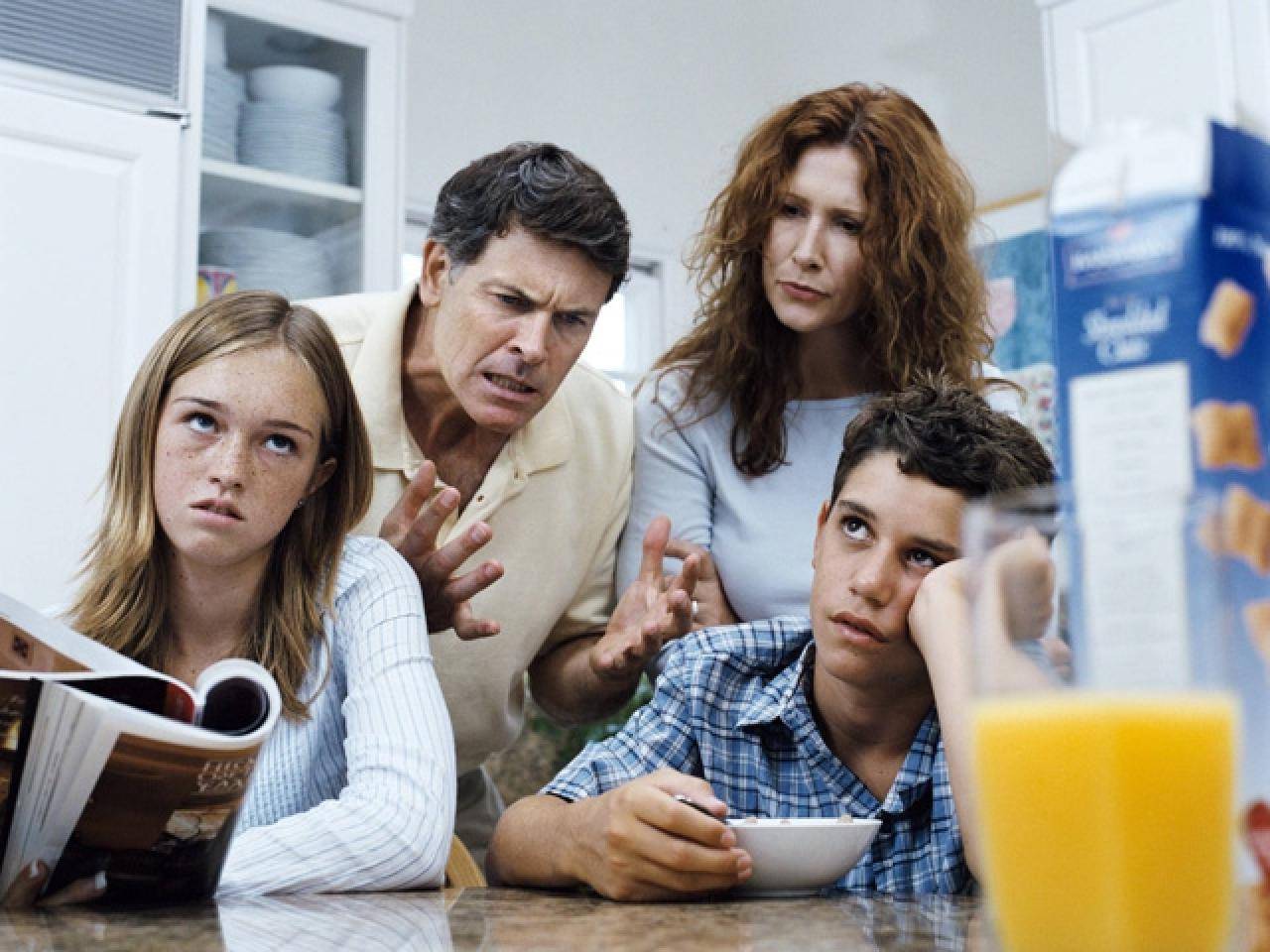 10 правил общения с родителями, чтобы избежать конфликта