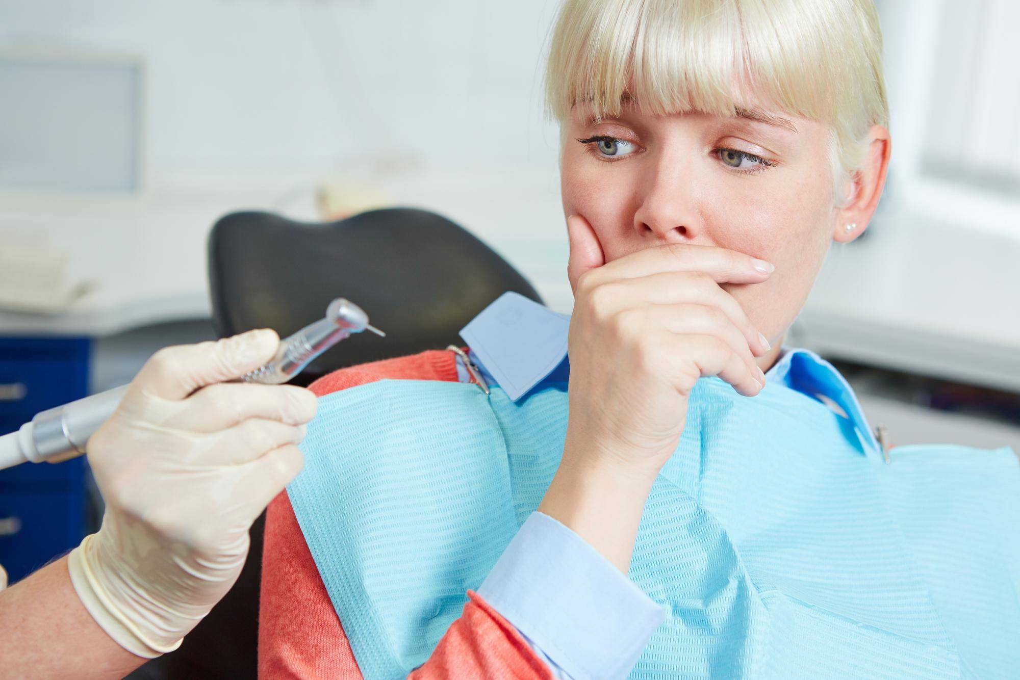 Неоправданные страхи перед походом к стоматологу